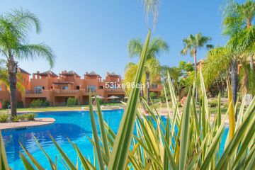 https://cdn.resales-online.com/public/53ixe96ep1/properties/f132f576ffec11ef8cfb02e0405b089b/w1200/51-1a006e3d9335f058903eb94f281586d2.jpg?v=1741946505