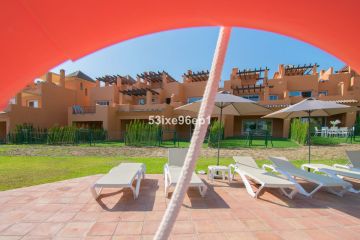 https://cdn.resales-online.com/public/53ixe96ep1/properties/f132f576ffec11ef8cfb02e0405b089b/w1200/53-3072a33e2bffe507cb146ce711615059.jpg?v=1741946505