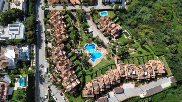 https://cdn.resales-online.com/public/53ixe96ep1/properties/f132f576ffec11ef8cfb02e0405b089b/w1200/60-728265b20bf114daa9caeca46e53b319.jpg?v=1745487259