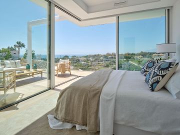 https://cdn.resales-online.com/public/sq7l374beo45ahdy/properties/54da6bc2034f11f08cfb02e0405b089b/w1200/13-5fd73dea700db77384c091ca9818b1a9.jpg?v=1742234113