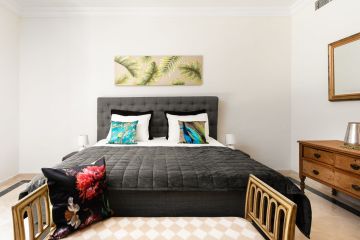 https://cdn.resales-online.com/public/il4vtp31fv/properties/9926365f033611f08cfb02e0405b089b/w1200/24-613bbc26f32d7013d348ef202dd30a43.jpg?v=1742223382