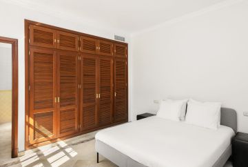 https://cdn.resales-online.com/public/il4vtp31fv/properties/9926365f033611f08cfb02e0405b089b/w1200/27-f6e8bc237ba13ac4c268badec6354f3d.jpg?v=1742223382