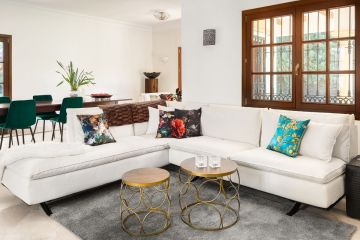 https://cdn.resales-online.com/public/il4vtp31fv/properties/9926365f033611f08cfb02e0405b089b/w1200/47-b3a03718b4ecea17fd5585e425dce0e2.jpg?v=1742223382