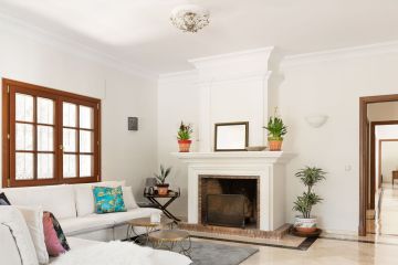 https://cdn.resales-online.com/public/il4vtp31fv/properties/9926365f033611f08cfb02e0405b089b/w1200/49-e4a2fb57c7644d14d3ccd34084db1526.jpg?v=1742223382