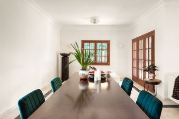 https://cdn.resales-online.com/public/il4vtp31fv/properties/9926365f033611f08cfb02e0405b089b/w1200/51-1a006e3d9335f058903eb94f281586d2.jpg?v=1742223382