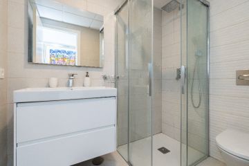 https://cdn.resales-online.com/public/acvnpkvvsf/properties/5ff0950e031611f08cfb02e0405b089b/w1200/12-53013098fcab6c38b1379cd33298e050.jpg?v=1742209508