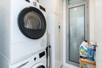 https://cdn.resales-online.com/public/acvnpkvvsf/properties/5ff0950e031611f08cfb02e0405b089b/w1200/27-f6e8bc237ba13ac4c268badec6354f3d.jpg?v=1745527510