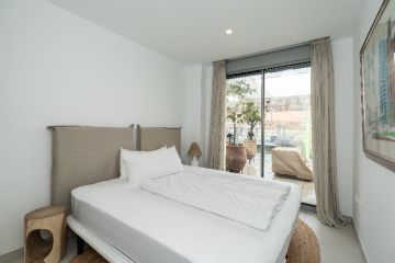 https://cdn.resales-online.com/public/acvnpkvvsf/properties/5ff0950e031611f08cfb02e0405b089b/w1200/4-c23c0f86247804fa50226aecd8b0b2c8.jpg?v=1742209508
