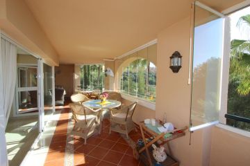https://cdn.resales-online.com/public/z3bjx7yo8m/properties/0c6a18cc016c11f08cfb02e0405b089b/w1200/9-467d0cee5b725f3ef65f102a0c2e69c0.jpg?v=1742037608