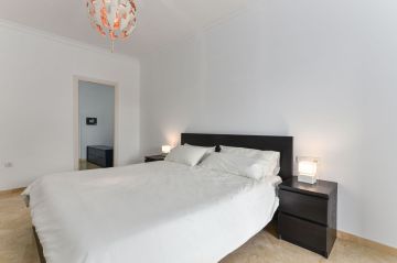 https://cdn.resales-online.com/public/hfuarlir3d/properties/72c93a2103ed11f08cfb02e0405b089b/w1200/15-11d12f2f454f2f5e9b981fdd8b901d51.jpg?v=1742303152