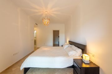 https://cdn.resales-online.com/public/hfuarlir3d/properties/72c93a2103ed11f08cfb02e0405b089b/w1200/20-d1f7658cbe4ba6cd8666fec30fba80ad.jpg?v=1742303152