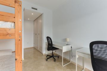 https://cdn.resales-online.com/public/hfuarlir3d/properties/72c93a2103ed11f08cfb02e0405b089b/w1200/24-613bbc26f32d7013d348ef202dd30a43.jpg?v=1742303152