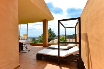 https://cdn.resales-online.com/public/hfuarlir3d/properties/72c93a2103ed11f08cfb02e0405b089b/w1200/7-aa4cc561180b369757c0bb4af9886cd3.jpg?v=1742303152