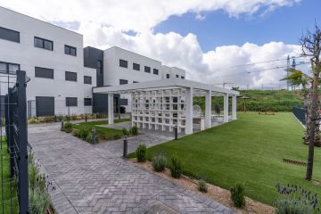 https://cdn.resales-online.com/public/hh4320sdev/properties/4af22721fd9d11ef8cfb02e0405b089b/w1200/24-613bbc26f32d7013d348ef202dd30a43.jpg?v=1742471819