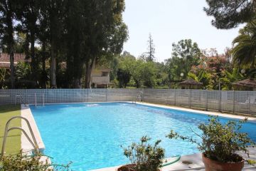 https://cdn.resales-online.com/public/86l1hb0hs4/properties/0ddcf81ea3a711ef84cf0217bc231ef4/w1200/17-dd5fcd4f0eb487dfa3803f7e20814c0e.jpg?v=1731715936