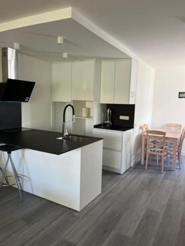 https://cdn.resales-online.com/public/86l1hb0hs4/properties/0ddcf81ea3a711ef84cf0217bc231ef4/w1200/5-3595ad71cbd87be6c3643a4285ef4791.jpg?v=1731715936