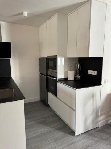 https://cdn.resales-online.com/public/86l1hb0hs4/properties/0ddcf81ea3a711ef84cf0217bc231ef4/w1200/8-e64a9055bba3e77ac8aca3b893cdf826.jpg?v=1731715936