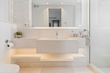 https://cdn.resales-online.com/public/zzqgzfnxlxnq9zyt/properties/0406c595050011f08cfb02e0405b089b/w1200/17-dd5fcd4f0eb487dfa3803f7e20814c0e.jpg?v=1743585013