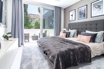 https://cdn.resales-online.com/public/zzqgzfnxlxnq9zyt/properties/0406c595050011f08cfb02e0405b089b/w1200/6-241328e1bcc9c0d8ce1222beb6c967a8.jpg?v=1742419642