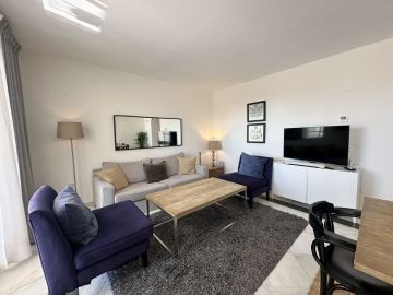 https://cdn.resales-online.com/public/ji01jy8heq/properties/44933ddc098311f08cfb02e0405b089b/w1200/17-dd5fcd4f0eb487dfa3803f7e20814c0e.jpg?v=1742916040