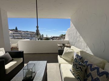 https://cdn.resales-online.com/public/ji01jy8heq/properties/44933ddc098311f08cfb02e0405b089b/w1200/6-241328e1bcc9c0d8ce1222beb6c967a8.jpg?v=1742916040