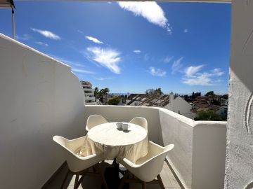 https://cdn.resales-online.com/public/ji01jy8heq/properties/44933ddc098311f08cfb02e0405b089b/w1200/9-467d0cee5b725f3ef65f102a0c2e69c0.jpg?v=1742916040