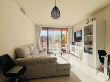 https://cdn.resales-online.com/public/qqh9q7foco/properties/178297ed07f511f08cfb02e0405b089b/w1200/2-5bd7b9d04b45e33852eaf0ec6670150d.jpg?v=1742748111