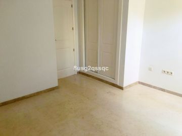 https://cdn.resales-online.com/public/8usg2qssqc/properties/7ebdb9c80b0a11f08cfb02e0405b089b/w1200/28-ef19a2c59920e2e087cd278a51b6dbf8.jpg?v=1743084506