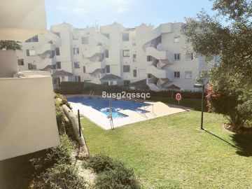 https://cdn.resales-online.com/public/8usg2qssqc/properties/7ebdb9c80b0a11f08cfb02e0405b089b/w1200/8-e64a9055bba3e77ac8aca3b893cdf826.jpg?v=1743084506
