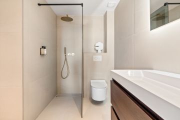 https://cdn.resales-online.com/public/25dkz9zq0o/properties/694ae5160bb411f08cfb02e0405b089b/w1200/16-ec67b526875bf0124b6ce4328a754439.jpg?v=1743156841
