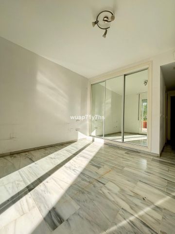 https://cdn.resales-online.com/public/wuap71y7hs/properties/ff3bd5af0b9911f08cfb02e0405b089b/w1200/2-5bd7b9d04b45e33852eaf0ec6670150d.jpg?v=1743145248