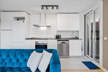 https://cdn.resales-online.com/public/d6ryyx1glq/properties/69e6032308b411f08cfb02e0405b089b/w1200/13-5fd73dea700db77384c091ca9818b1a9.jpg?v=1742826790