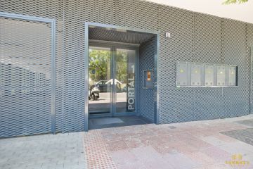 https://cdn.resales-online.com/public/d6ryyx1glq/properties/69e6032308b411f08cfb02e0405b089b/w1200/26-c684a62c9f160a1f90904dd925da0645.jpg?v=1742826790