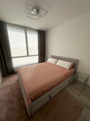 https://cdn.resales-online.com/public/9lzc92ntutwmhm8g/properties/cc9fc64d0e2111f08cfb02e0405b089b/w1200/12-53013098fcab6c38b1379cd33298e050.jpg?v=1743434484