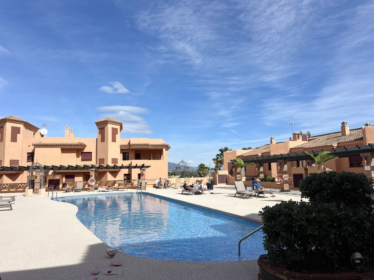 https://cdn.resales-online.com/public/vvurdjrb60/properties/9507ae8edfbe11ef8ce602e0405b089b/w1200/1-7980e48d732b6fc85c14b43b94d2aa54.jpg?v=1741171437