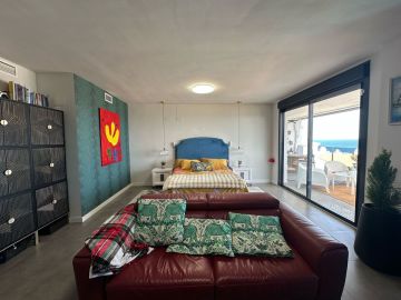 https://cdn.resales-online.com/public/1op5nr1ymv/properties/2fde50d90f9c11f08cfb02e0405b089b/w1200/17-dd5fcd4f0eb487dfa3803f7e20814c0e.jpg?v=1743586588
