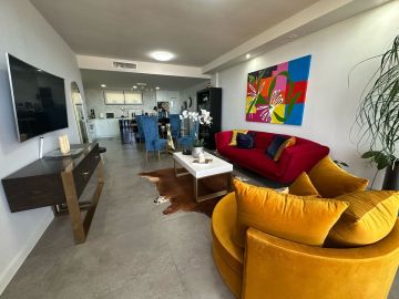 https://cdn.resales-online.com/public/1op5nr1ymv/properties/2fde50d90f9c11f08cfb02e0405b089b/w1200/4-c23c0f86247804fa50226aecd8b0b2c8.jpg?v=1743586588