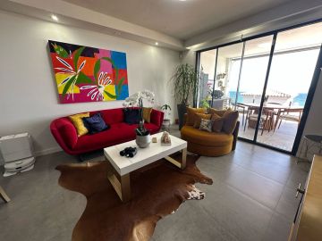 https://cdn.resales-online.com/public/1op5nr1ymv/properties/2fde50d90f9c11f08cfb02e0405b089b/w1200/7-aa4cc561180b369757c0bb4af9886cd3.jpg?v=1743586588