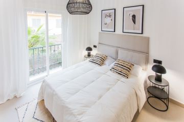 https://cdn.resales-online.com/public/rp5k263acm230gcw/properties/59f63b19ff0711ef8cfb02e0405b089b/w1200/7-aa4cc561180b369757c0bb4af9886cd3.jpg?v=1741762851