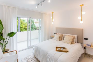 https://cdn.resales-online.com/public/rp5k263acm230gcw/properties/59f63b19ff0711ef8cfb02e0405b089b/w1200/8-e64a9055bba3e77ac8aca3b893cdf826.jpg?v=1741762851