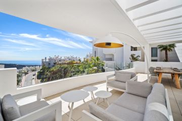 https://cdn.resales-online.com/public/su2jrcdvgq/properties/0a45a4678d3d11ef84cf0217bc231ef4/w1200/14-d70dc3102c00d7be0e872dfe1c1f86d7.jpg?v=1729251858