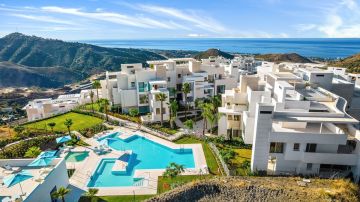 https://cdn.resales-online.com/public/su2jrcdvgq/properties/0a45a4678d3d11ef84cf0217bc231ef4/w1200/5-3595ad71cbd87be6c3643a4285ef4791.jpg?v=1729251858