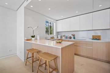 https://cdn.resales-online.com/public/su2jrcdvgq/properties/0a45a4678d3d11ef84cf0217bc231ef4/w1200/8-e64a9055bba3e77ac8aca3b893cdf826.jpg?v=1729251858