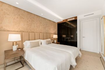https://cdn.resales-online.com/public/ljzevzw58hwx4a7r/properties/8bdee9ae0e1011f08cfb02e0405b089b/w1200/25-45e7a00e8ada30030040e20a35fbccfd.jpg?v=1753695875