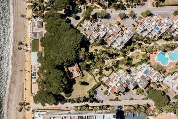 https://cdn.resales-online.com/public/325upufony/properties/c21691c6f9ec11ef8cfb02e0405b089b/w1200/43-a8f5d713bac48f35147f2e8bcee96193.jpg?v=1743610022