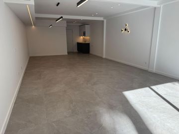https://cdn.resales-online.com/public/ttciqao0q3/properties/bb9ad542115811f08cfb02e0405b089b/w1200/7-aa4cc561180b369757c0bb4af9886cd3.jpg?v=1744033017