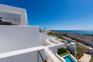 https://cdn.resales-online.com/public/zmo3mpywkt/properties/b9375b9d114711f08cfb02e0405b089b/w1200/17-dd5fcd4f0eb487dfa3803f7e20814c0e.jpg?v=1743770606