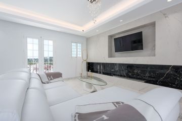 https://cdn.resales-online.com/public/p8fbncrgos/properties/7378e72c139611f08cfb02e0405b089b/w1200/11-20939a0134ad724a8cb2a801094d15a4.jpg?v=1744030542