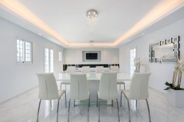 https://cdn.resales-online.com/public/p8fbncrgos/properties/7378e72c139611f08cfb02e0405b089b/w1200/21-2c707e7c511429b4f8ec4ee5f221ddb6.jpg?v=1744030542