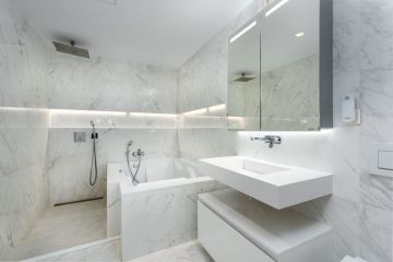 https://cdn.resales-online.com/public/p8fbncrgos/properties/7378e72c139611f08cfb02e0405b089b/w1200/28-ef19a2c59920e2e087cd278a51b6dbf8.jpg?v=1744030542
